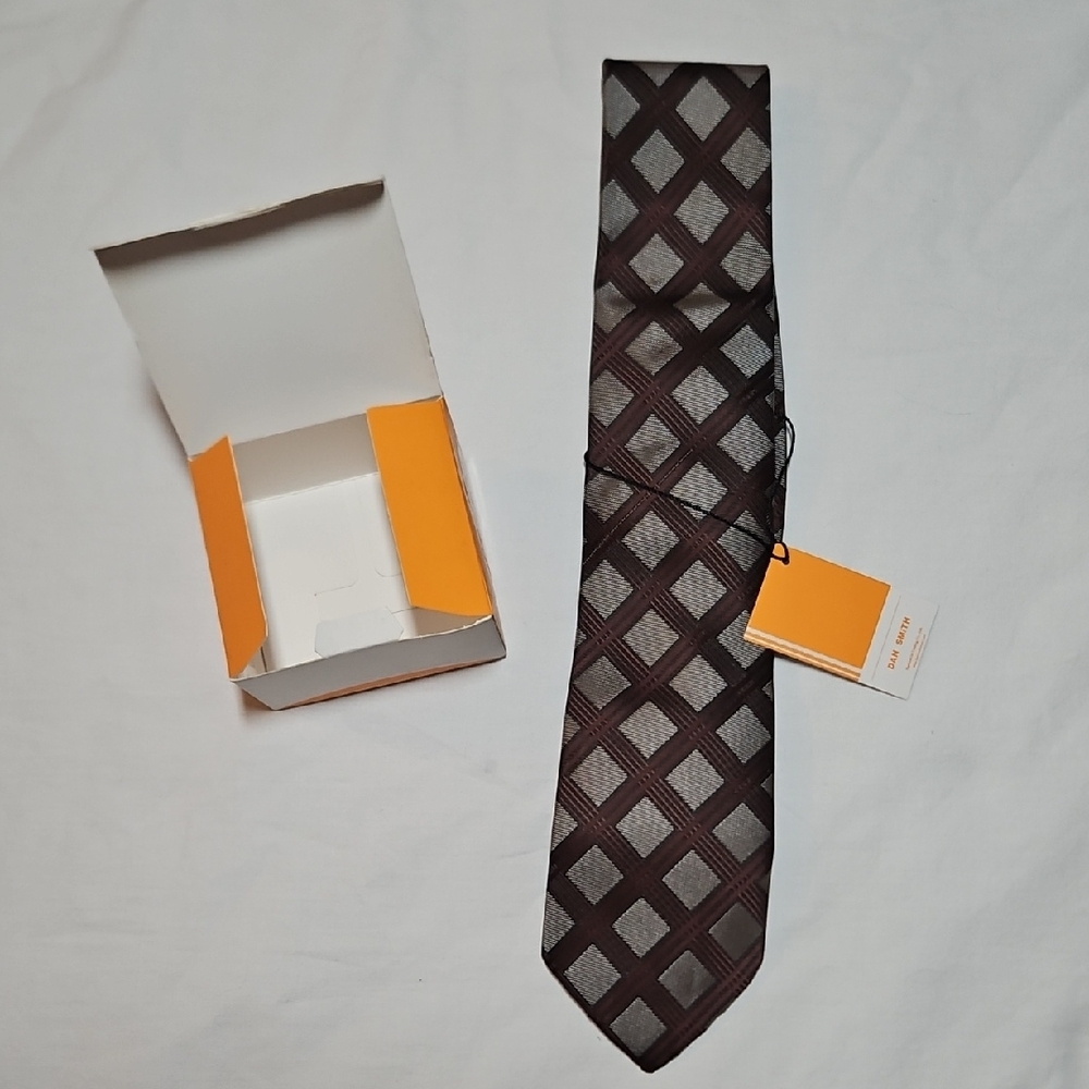 NEW Dan Smith Neck Tie in Gift Box Brown & Silver Checkered Necktie